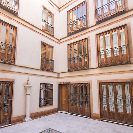 Charming Corners Romero Севиля Екстериор снимка